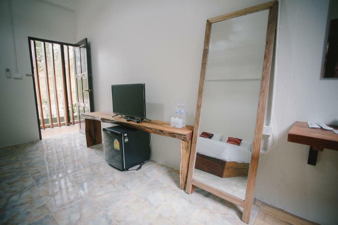 Yayo Coffee And Bed Apartment เชียงราย ภายนอก รูปภาพ