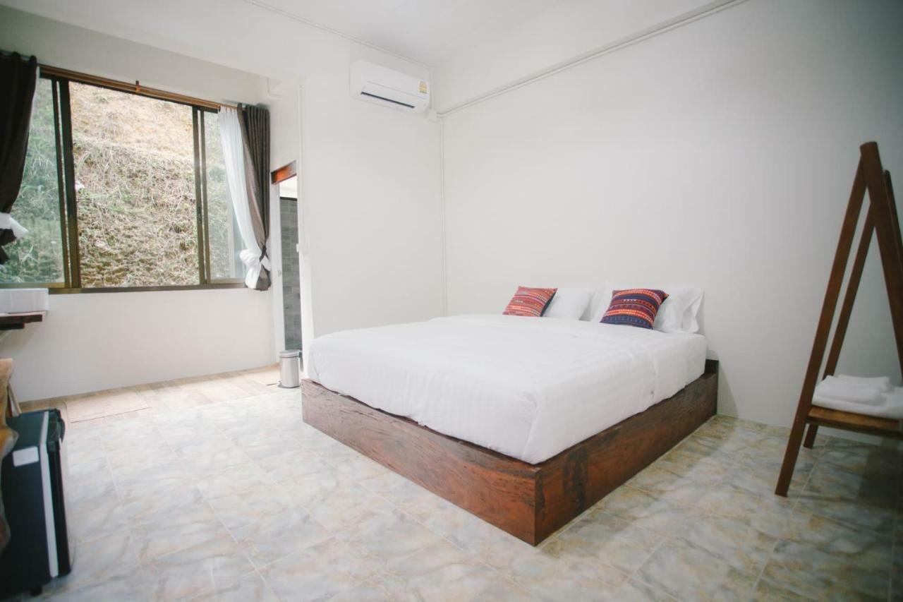 Yayo Coffee And Bed Apartment เชียงราย ภายนอก รูปภาพ